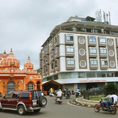 Hotel Satyaheera Mapusa Exterior photo